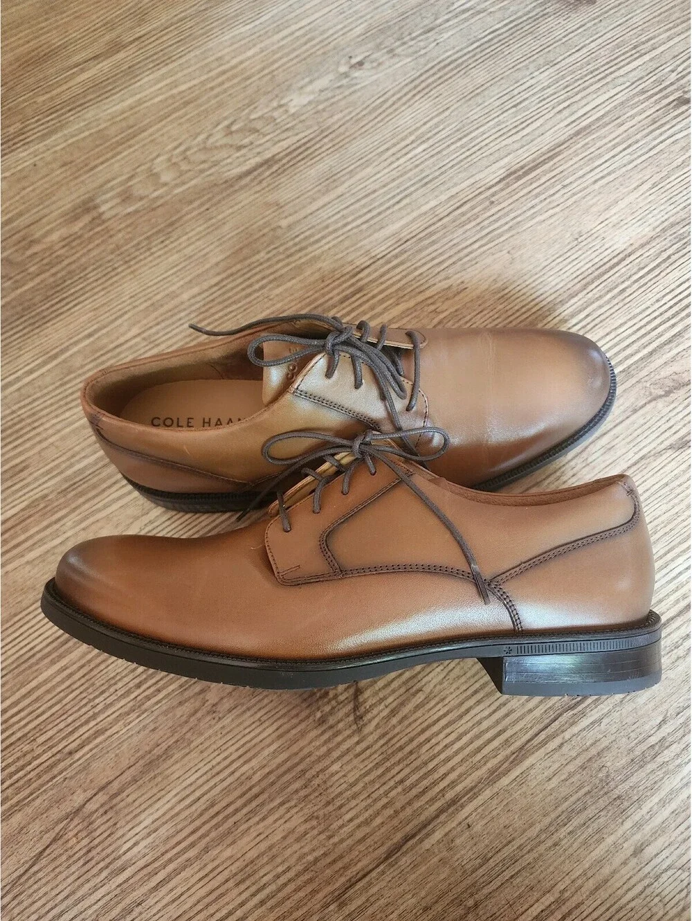 Size 9.5 Cole Haan Men's Tan Leather Dress Shoes with Rubber Sole, Size 10